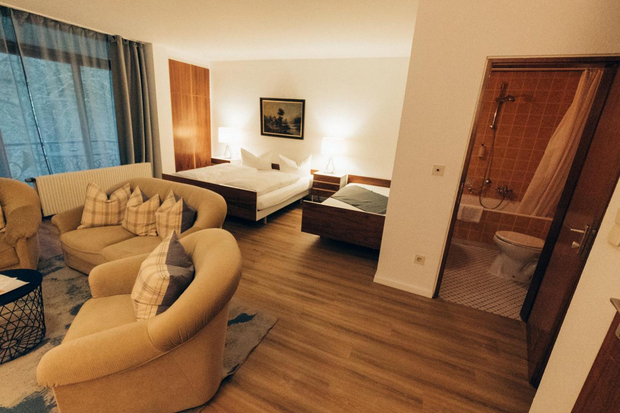 Gasthof Hotel Zur Post Egloffstein Екстериор снимка